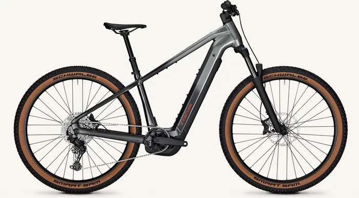 Focus Jarifa² 6.8, SUV-E-Bike mit breiten Reifen, Seitenansicht