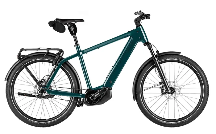 Riese & Müller Charger5 in Tannengrün, Seitenansicht: Trekking-E-Bike mit Diamantrahmen