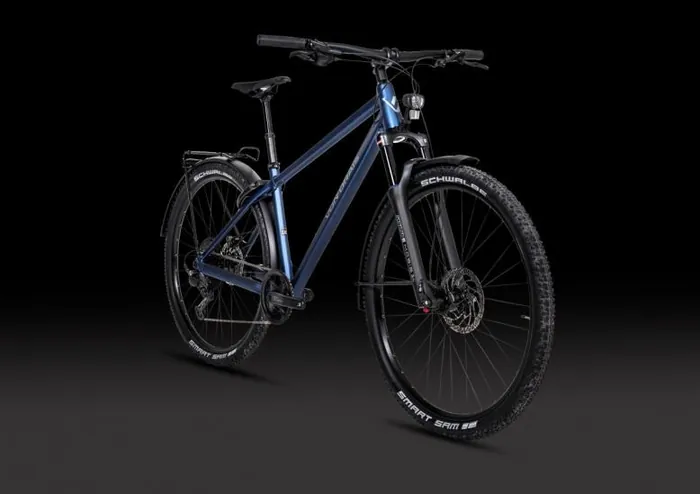 Von Drais Le Mans, Alltagsvelo mit 29-Zoll-Rädern in Blau, Schrägansicht